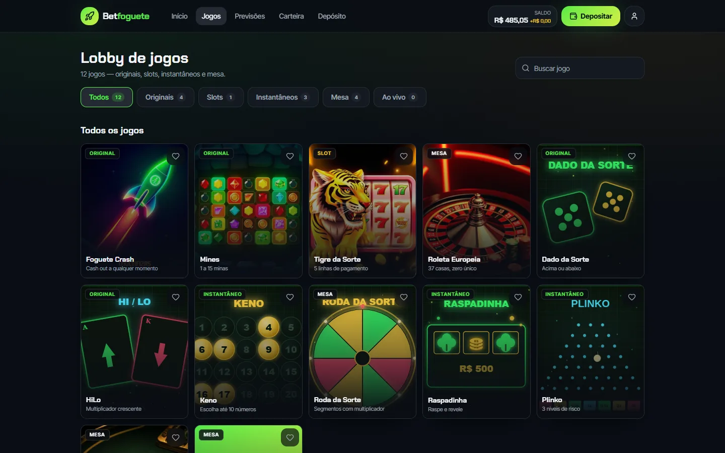 Lobby de jogos do BetFront no desktop, com filtros por categoria, busca e cartões dos jogos.